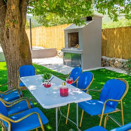 Blaz Holiday home *